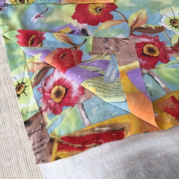 Blouse - Picture 12 of 16